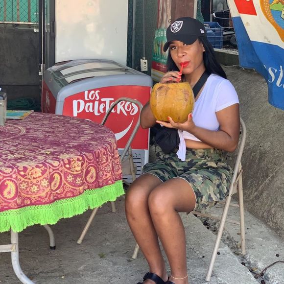 Meet your Posher, Jerica - Picture 1 of 1